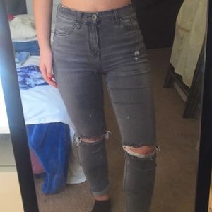 [SOLD] grey topshop jamie jeans